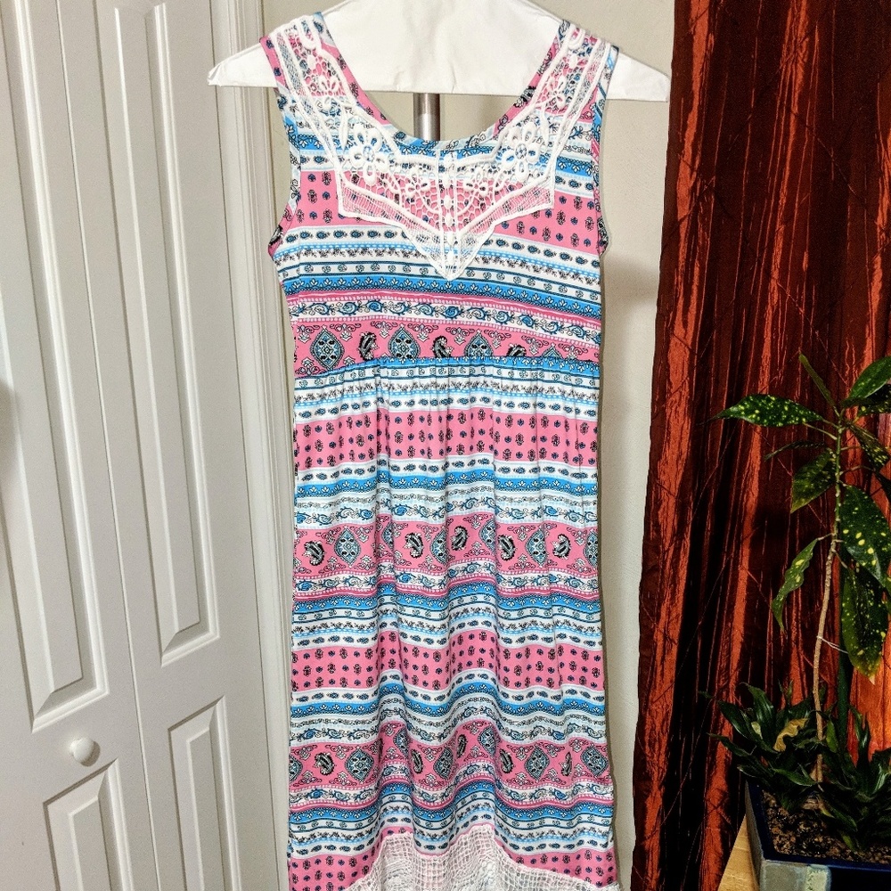 ⬇️💲S.W.A.K girl maxi dress